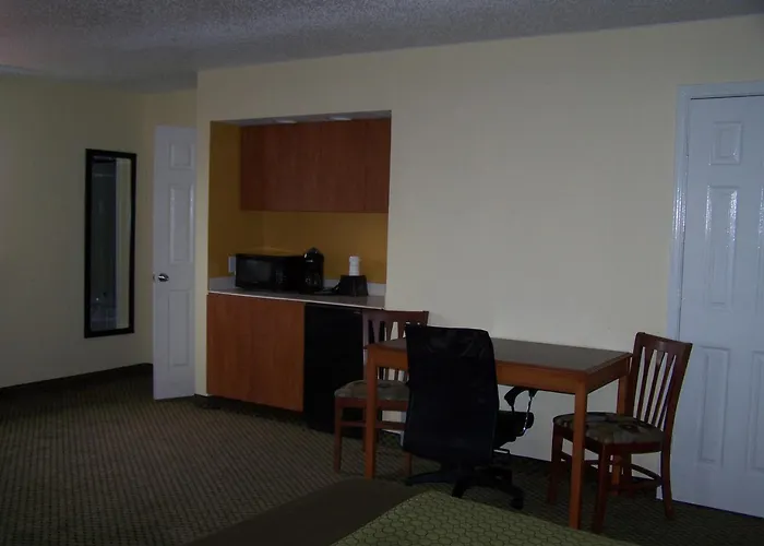 Baymont By Wyndham San Antonio Near South Texas Medical Ctr Hotel